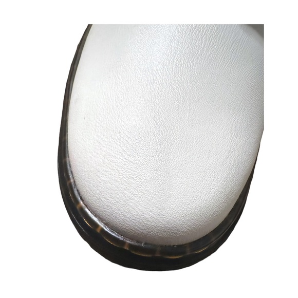 Dr. Doc Martens Zavala Leather Air Wair White Black Combat Boots Women 10 New - Picture 12 of 12
